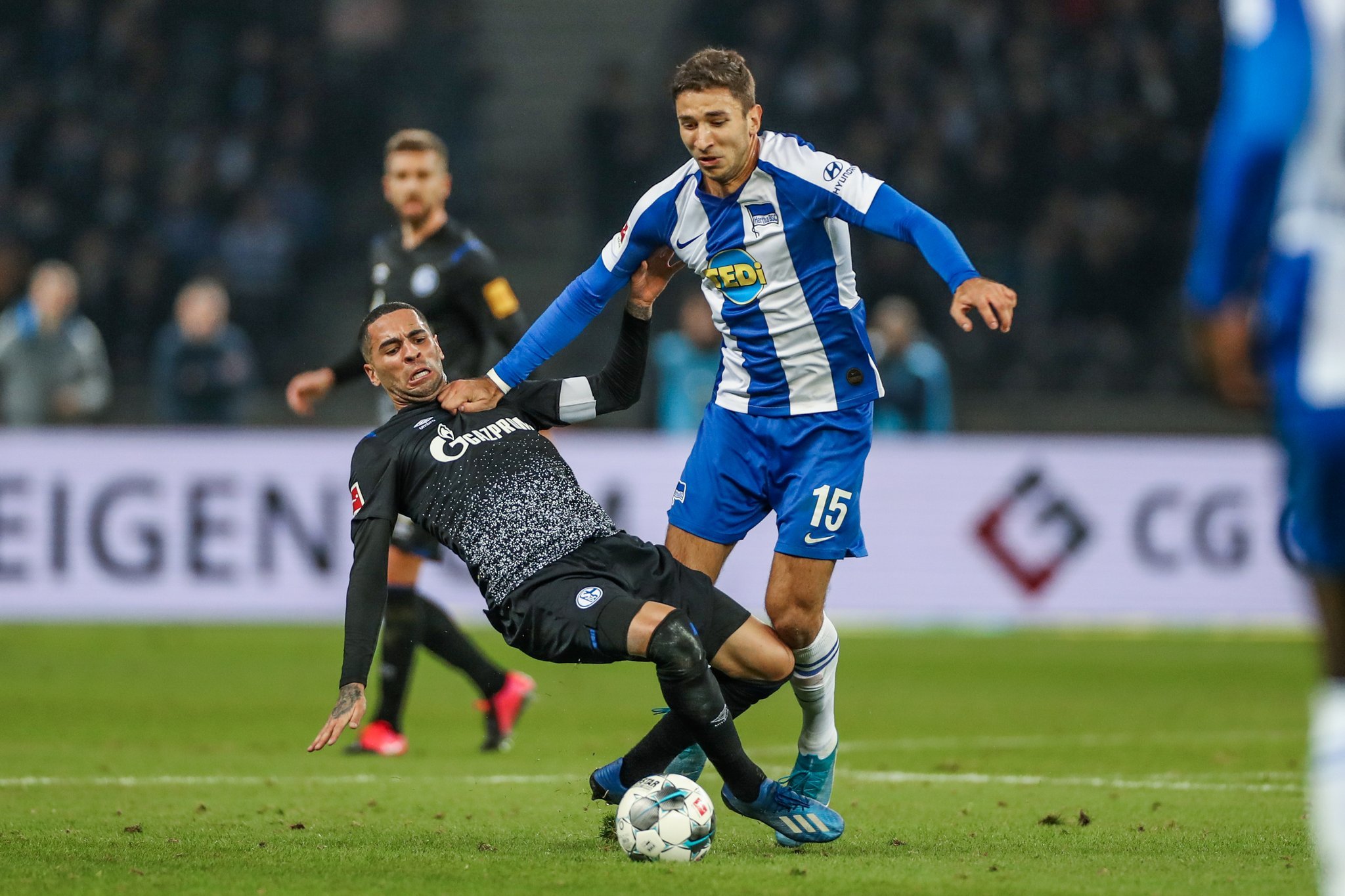 微纳中心2023年终总结大会